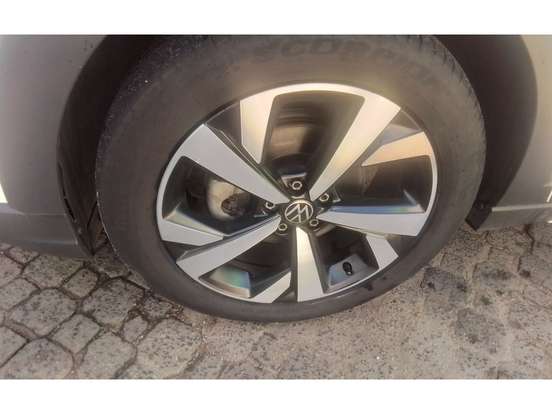 VOLKSWAGEN-NIVUS-1.0 200 TSI TOTAL FLEX HIGHLINE AUTOMÁTICO VOLKSWAGEN-NIVUS-2024