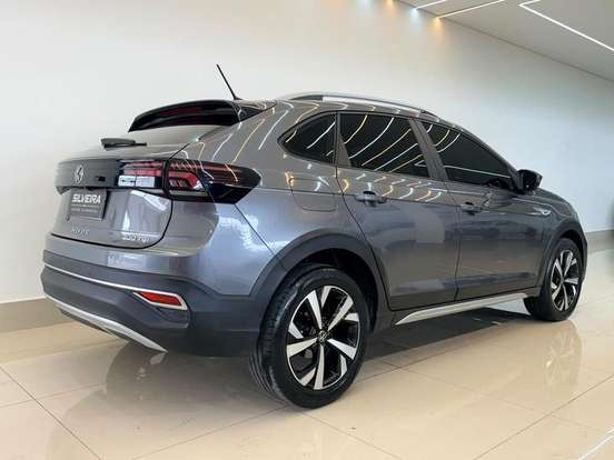 VOLKSWAGEN-NIVUS-1.0 200 TSI TOTAL FLEX HIGHLINE AUTOMÁTICO VOLKSWAGEN-NIVUS-2024