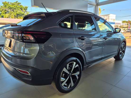 VOLKSWAGEN-NIVUS-1.0 200 TSI TOTAL FLEX HIGHLINE AUTOMÁTICO VOLKSWAGEN-NIVUS-2022