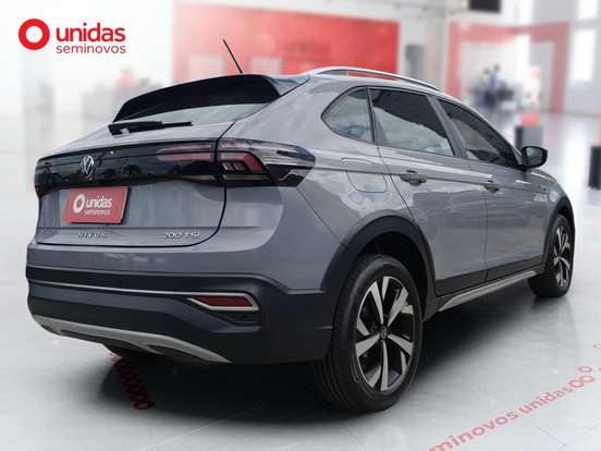 VOLKSWAGEN-NIVUS-1.0 200 TSI TOTAL FLEX HIGHLINE AUTOMÁTICO VOLKSWAGEN-NIVUS-2024