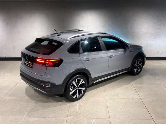 VOLKSWAGEN-NIVUS-1.0 200 TSI TOTAL FLEX HIGHLINE AUTOMÁTICO VOLKSWAGEN-NIVUS-2023