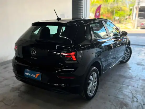 VOLKSWAGEN-POLO-2025