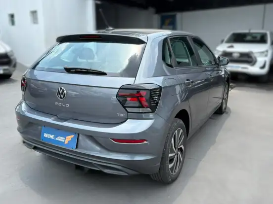 VOLKSWAGEN-POLO-2024