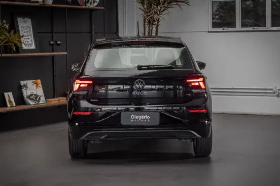 VOLKSWAGEN-POLO-2025