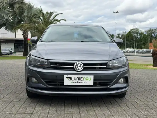 VOLKSWAGEN-POLO-2020