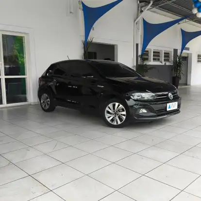 VOLKSWAGEN-POLO-2018