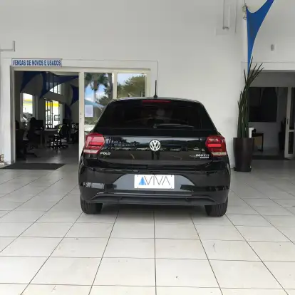 VOLKSWAGEN-POLO-2018