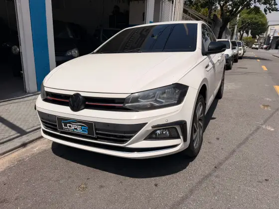 VOLKSWAGEN POLO 1.0 200 TSI HIGHLINE AUTOMÁTICO