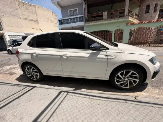 VOLKSWAGEN-POLO-1.0 200 TSI HIGHLINE AUTOMÁTICO VOLKSWAGEN-POLO-2018