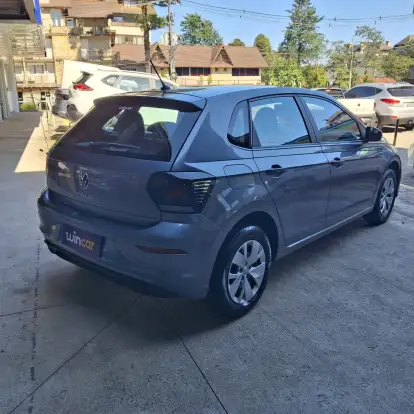 VOLKSWAGEN-POLO-2023