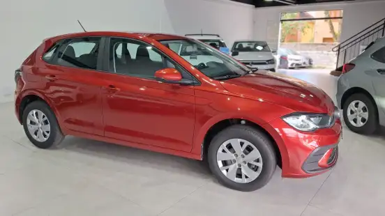 VOLKSWAGEN-POLO-2024