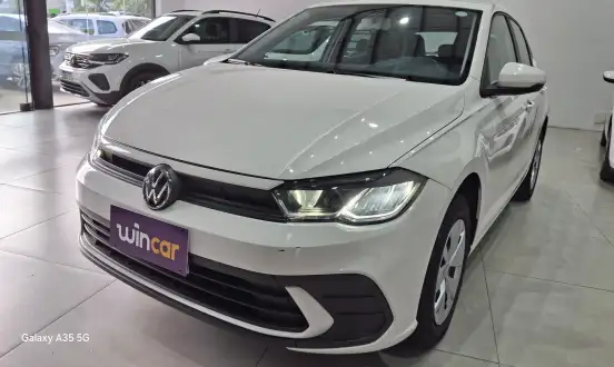 VOLKSWAGEN-POLO-2023