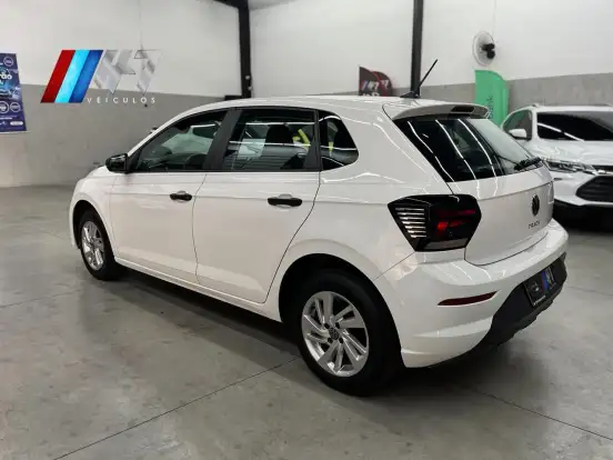 VOLKSWAGEN-POLO-2024