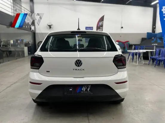 VOLKSWAGEN-POLO-2024