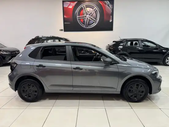 VOLKSWAGEN-POLO-2025