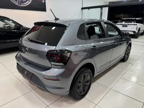 VOLKSWAGEN-POLO-2025