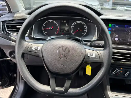 VOLKSWAGEN-POLO-2025
