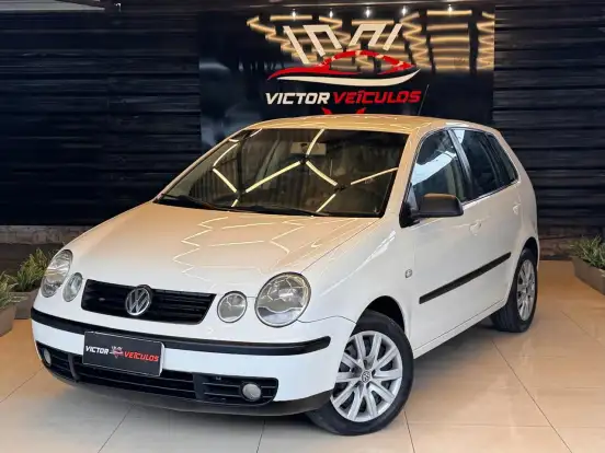 VOLKSWAGEN-POLO-2004