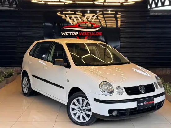 VOLKSWAGEN-POLO-1.6 MI 8V GASOLINA 4P MANUAL VOLKSWAGEN-POLO-2004