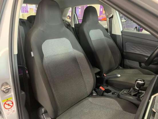 VOLKSWAGEN-POLO-1.0 170 TSI COMFORTLINE AUTOMÁTICO VOLKSWAGEN-POLO-2024