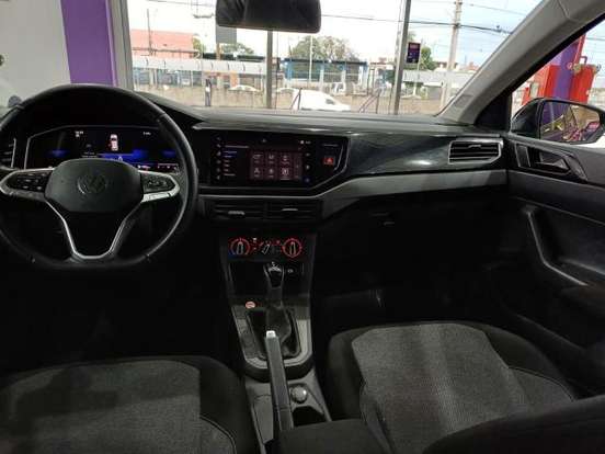 VOLKSWAGEN-POLO-2024