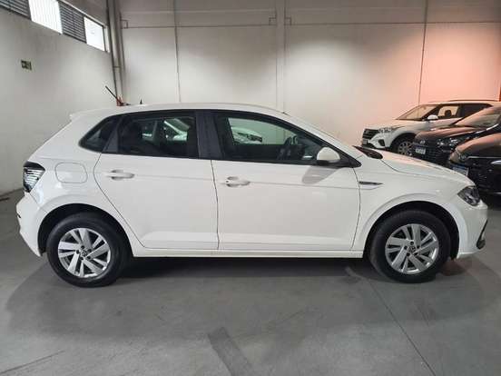 VOLKSWAGEN-POLO-2024