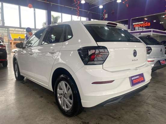 VOLKSWAGEN-POLO-1.0 170 TSI COMFORTLINE AUTOMÁTICO VOLKSWAGEN-POLO-2024
