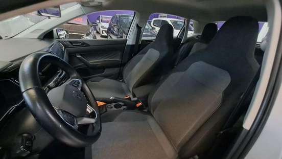 VOLKSWAGEN-POLO-2024