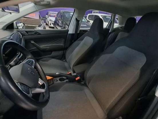 VOLKSWAGEN-POLO-1.0 170 TSI COMFORTLINE AUTOMÁTICO VOLKSWAGEN-POLO-2024