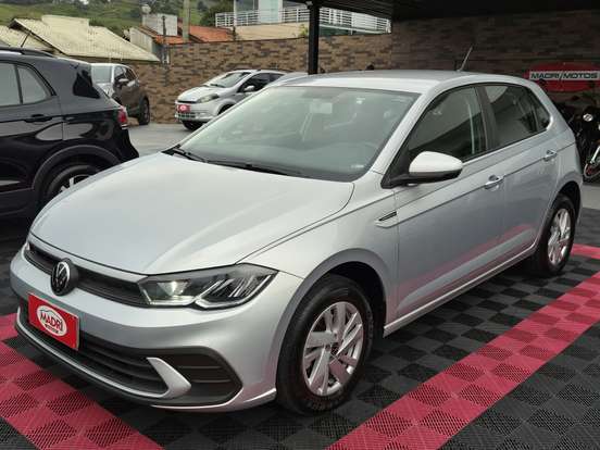 VOLKSWAGEN-POLO-1.0 170 TSI COMFORTLINE AUTOMÁTICO VOLKSWAGEN-POLO-2024