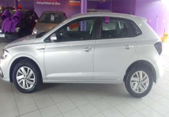 VOLKSWAGEN-POLO-2024