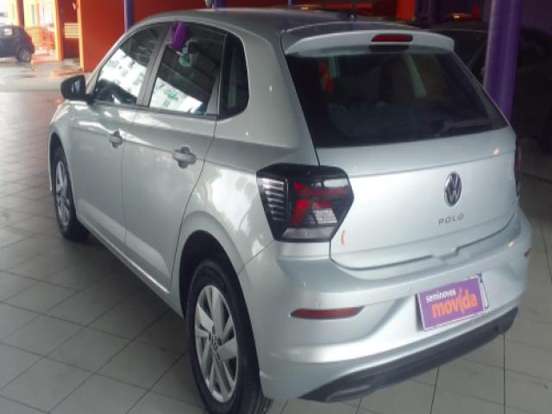 VOLKSWAGEN-POLO-1.0 170 TSI COMFORTLINE AUTOMÁTICO VOLKSWAGEN-POLO-2024