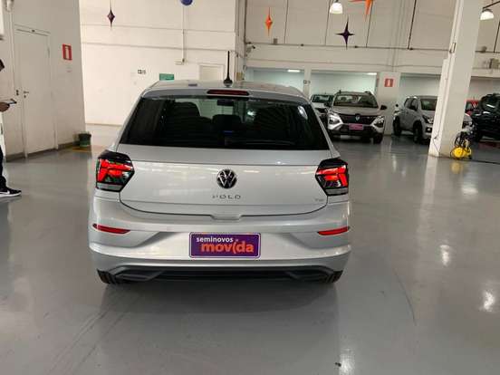 VOLKSWAGEN-POLO-2024