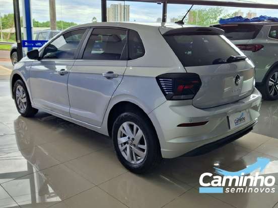 VOLKSWAGEN-POLO-2025
