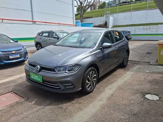 VOLKSWAGEN-POLO-2025