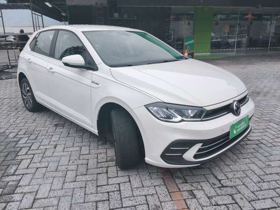 VOLKSWAGEN-POLO-2025