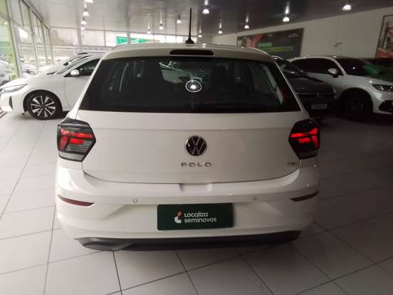 VOLKSWAGEN-POLO-2025