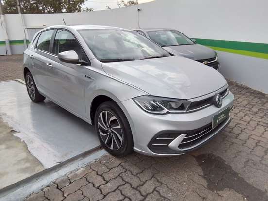 VOLKSWAGEN-POLO-2025