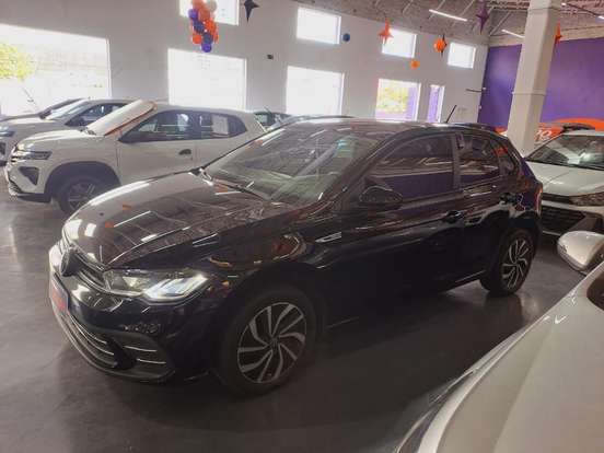 VOLKSWAGEN-POLO-2024