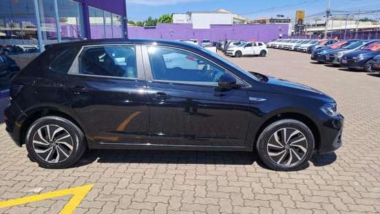 VOLKSWAGEN-POLO-2025