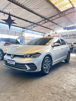 VOLKSWAGEN-POLO-2024