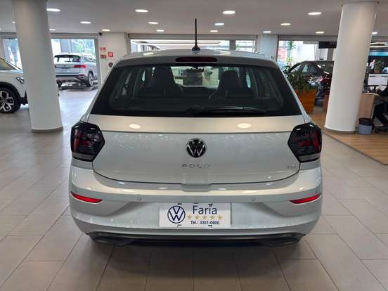 VOLKSWAGEN-POLO-2025