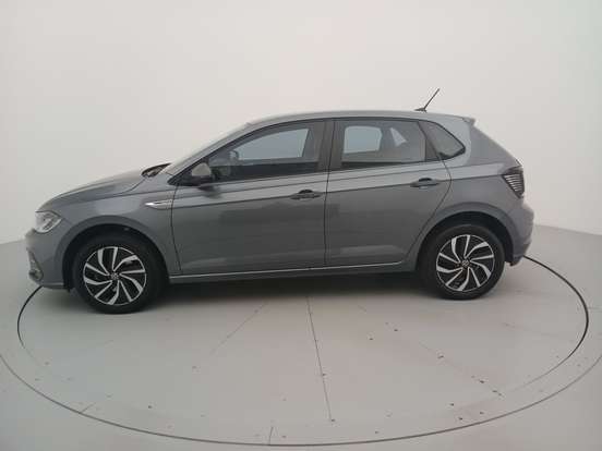 VOLKSWAGEN-POLO-2025