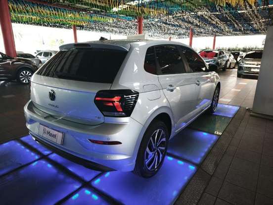 VOLKSWAGEN-POLO-2024