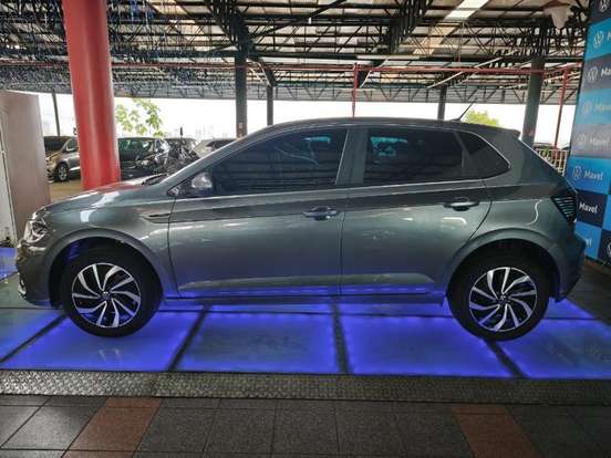VOLKSWAGEN-POLO-2025