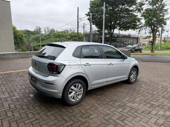 VOLKSWAGEN-POLO-2025