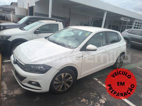 VOLKSWAGEN POLO 1.0 200 TSI COMFORTLINE AUTOMÁTICO