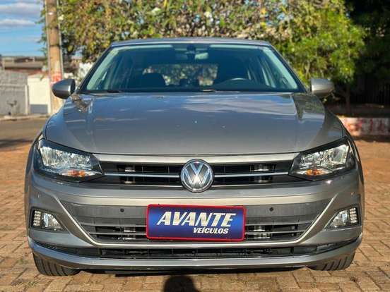 VOLKSWAGEN-POLO-1.0 200 TSI HIGHLINE AUTOMÁTICO VOLKSWAGEN-POLO-2018