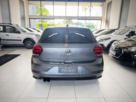 VOLKSWAGEN-POLO-2021