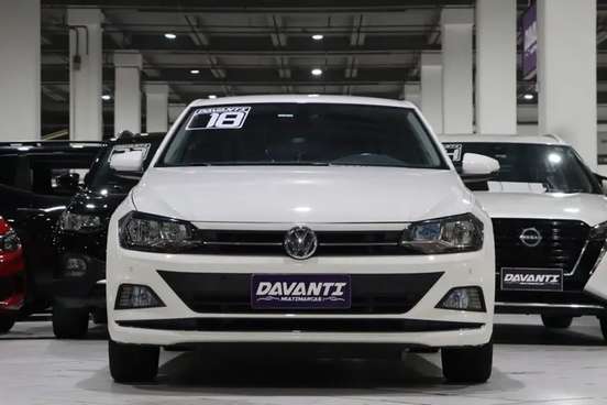 VOLKSWAGEN-POLO-2017